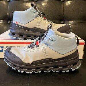 Kids On Running Cloudhero Mid Waterproof ‘Glacier Iron’